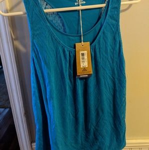 NWT Prana tank